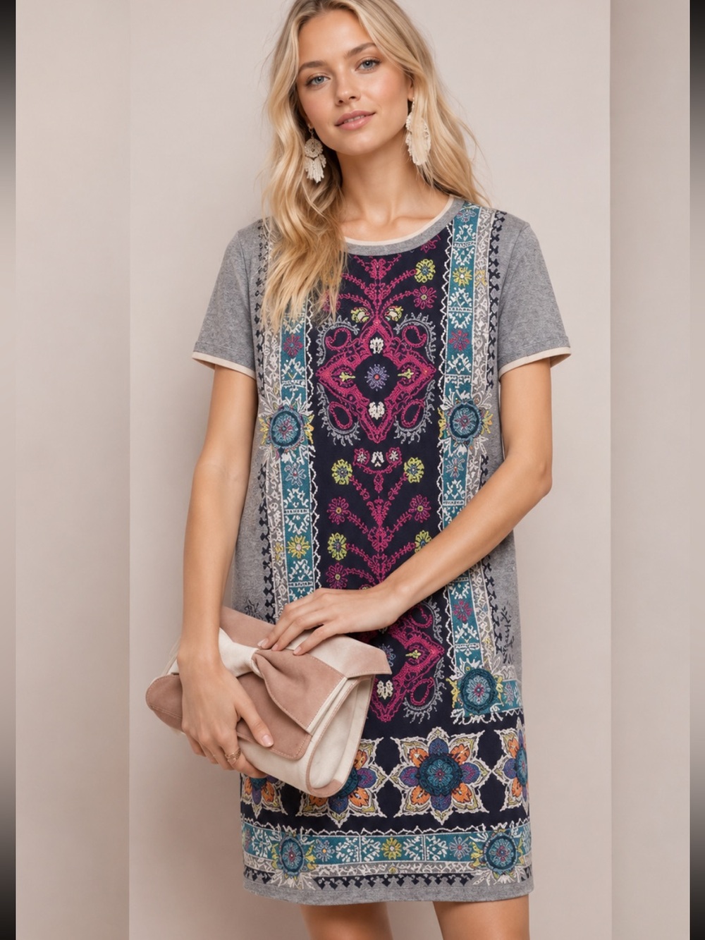 Akemi + Kin Kaleidoscope Sweater Knit Mini Dress Size Small 36855 - Picture 2 of 11